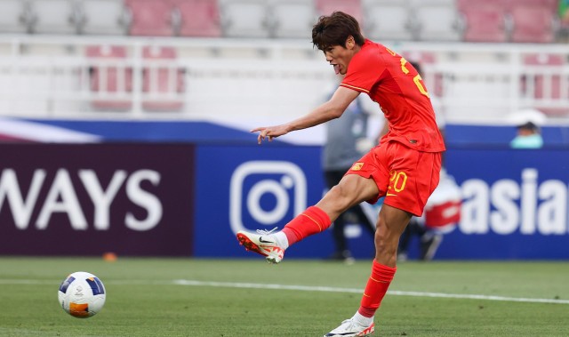 金年会-哪些日本球员效力于德甲球队？发展路径与表现汇总